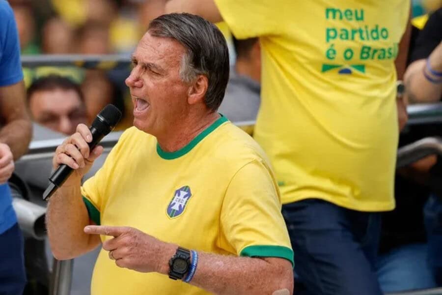 Bolsonaro Invited to Trump’s Inauguration Despite Legal Troubles