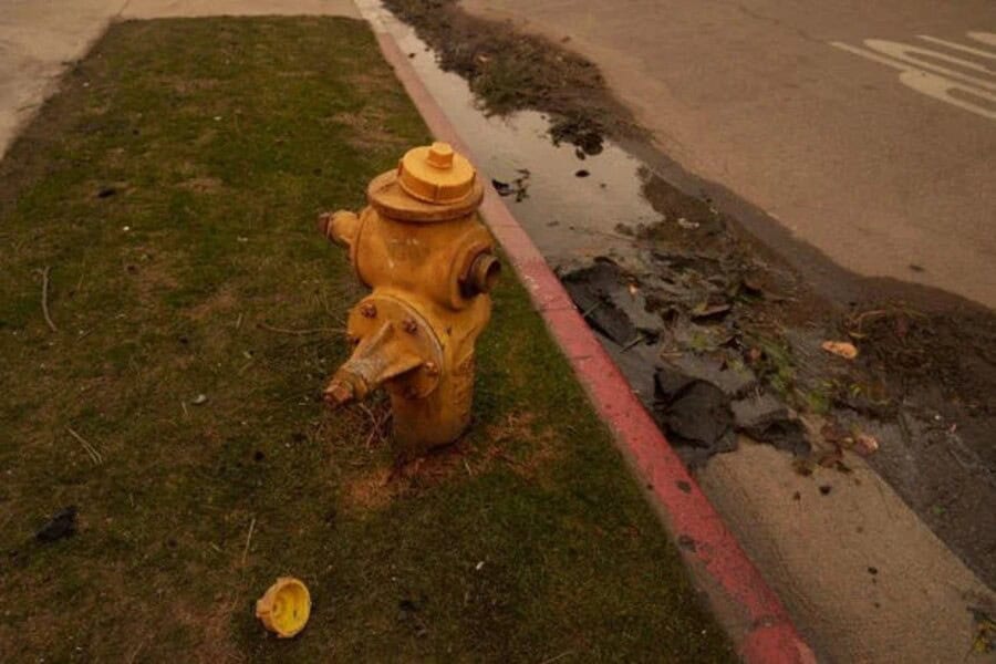 Pacific Palisades Fire Sparks Hydrant Crisis Amid Extreme Demand